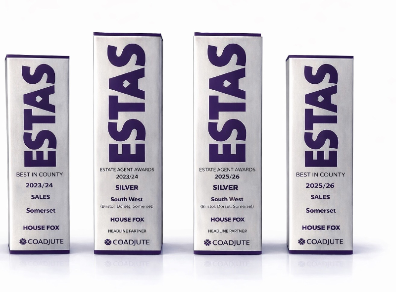 Estas Awards